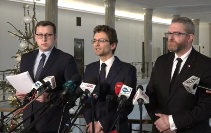 Konferencja Konfederacji Źródło: Twitter
