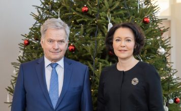 Prezydent Finlandii Sauli Niinistö z małżonką. Foto: tter