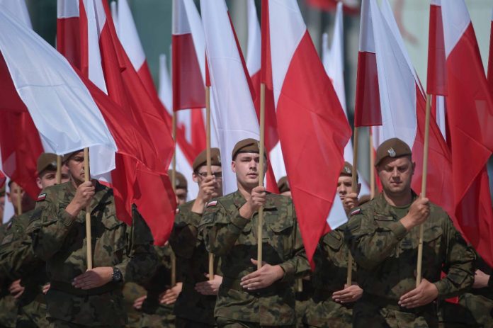 Obchody Święta Wojska Polskiego. (obm/awol) PAP/Marcin Obara