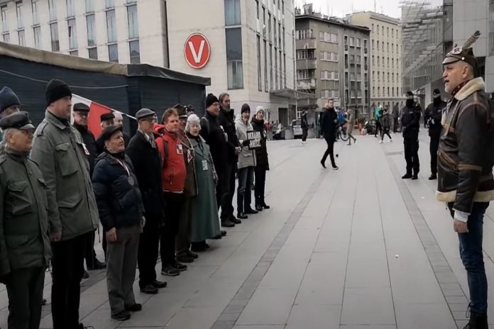 Legion idący na pomoc Ukrainie. Czy można traktować poważnie? Fot. FB