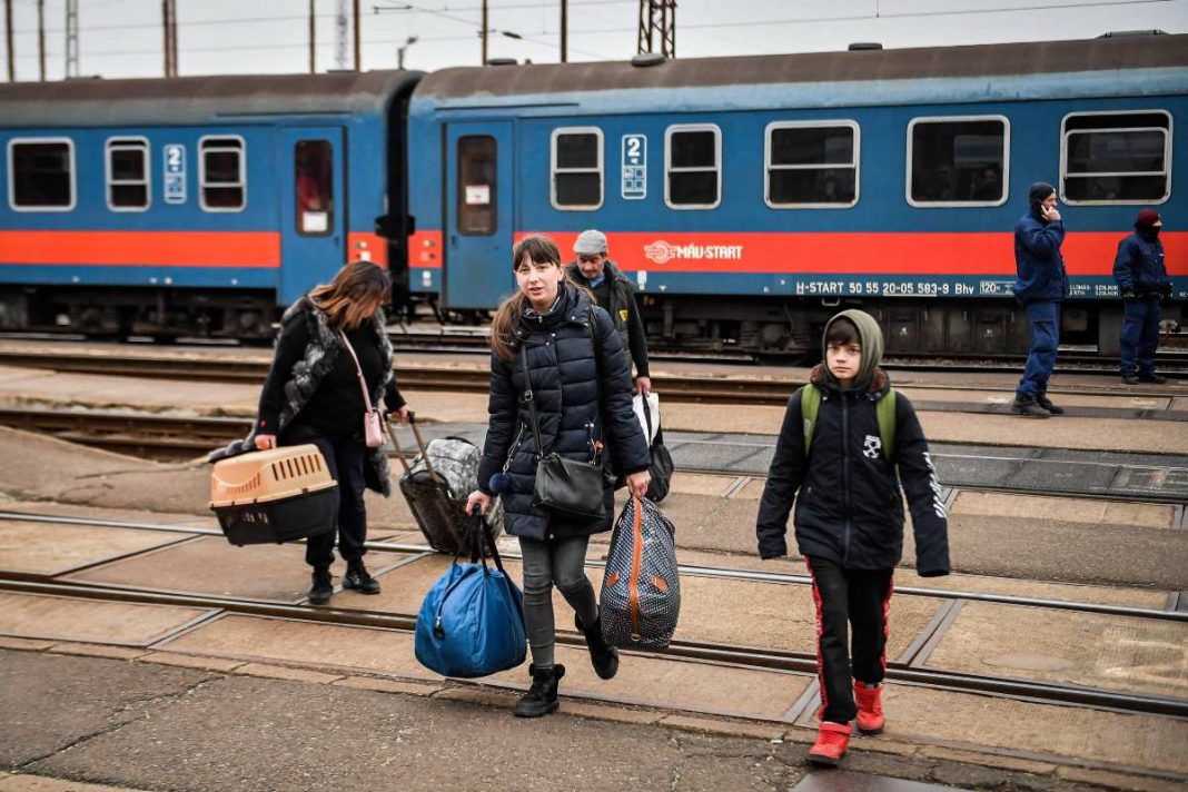 Ilu Uchodźców Z Ukrainy Planuje Wrócić Do Kraju SondaŻ Nczascom 3700