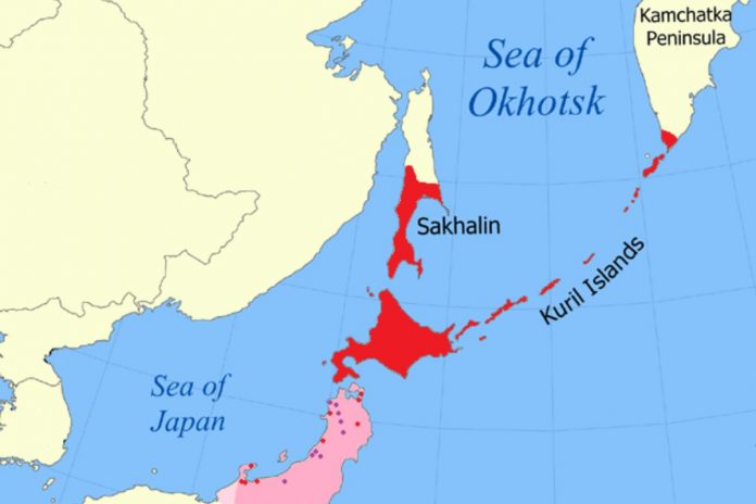 Położenie Wysp Kurylskich na mapie. / foto: Wikipedia, Kwamikagami, CC BY-SA 3.0