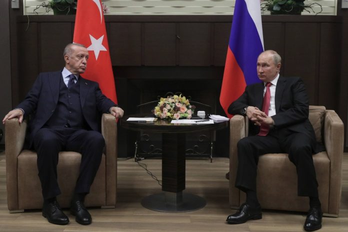 Recep Tayyip Erdogan i Władimir Putin. Foto: PAP/EPA