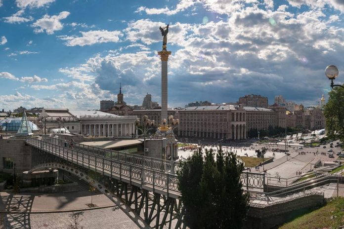 Plac Niepodległości w Kijowie. Zdjęcie ilustracyjne. Źródło: wikimedia