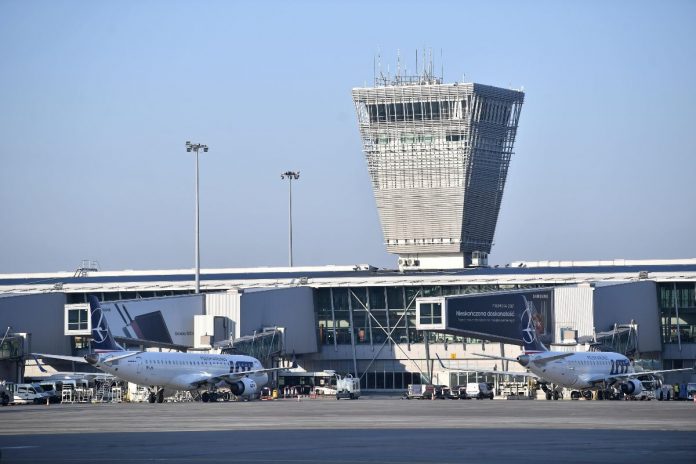 Lotnisko Chopina w Warszawie.