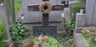 Czesław Łapiński, sądowy "morderca" rtm. Witolda Pileckiego wciąż spoczywa na Powązkach Wojskowych.