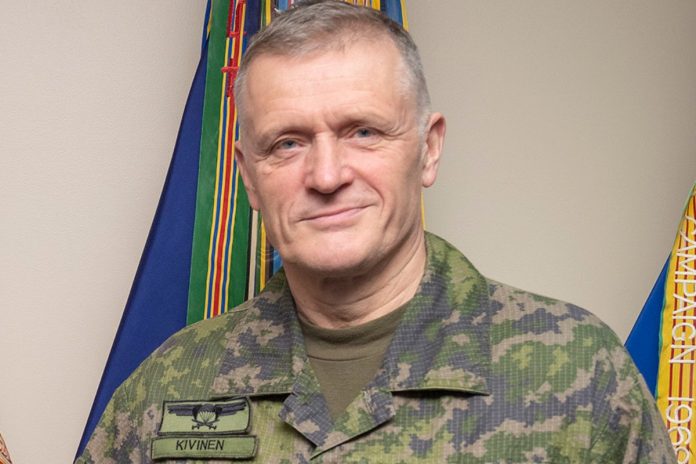 Generał Timo Kivinen, główny dowódca Fińskich Sił Zbrojnych Źródło: WikiMedia