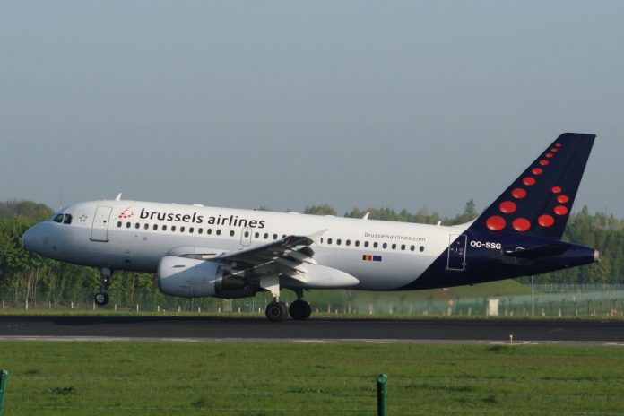 Samolot Brussels Airlines. Zdjęcie ilustracyjne. / foto: Wikimedia, Siwtme, CC BY-SA 3.0