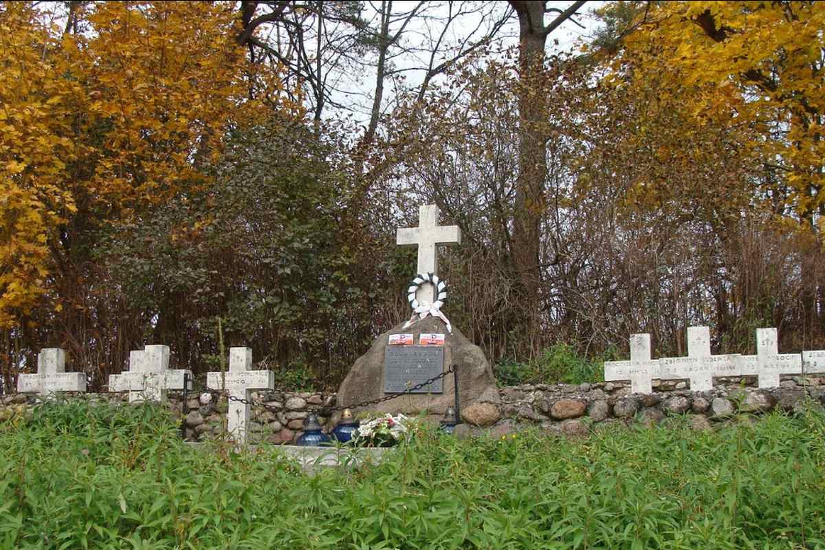 Tak wyglądał cmentarz w Milkuliszkach. Fot. Facebokk Marek Zaniewski