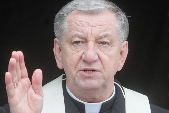 abp-jozef-guzdek Metropolita archidiecezji białostockiej abp Józef Guzdek. Foto: PAP