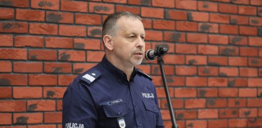 Paweł Dobrodziej w sali konferencyjnej im. Państwowego Korpusu Bezpieczeństwa Komendy Głównej Policji w Warszawie. (amb) PAP/Paweł Supernak