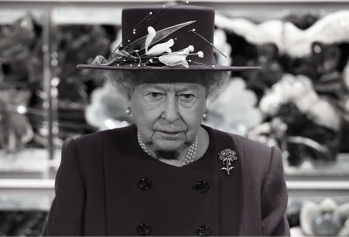 Elżbieta II Źródło: PAP