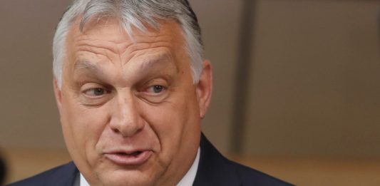 Viktor Orbán EPA/STEPHANIE LECOCQ Dostawca: PAP/EPA.