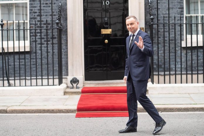 Prezydent Duda na Downing Street 10, siedzibie premiera Wielkiej Brytanii. Foto: PAP/Avalon