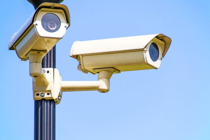 pexels-photomix-company-96612 System e-TOLL - ledwie wszedł w życie, a już jest do poprawy. / Zdjęcie ilustracyjne: Pixabay