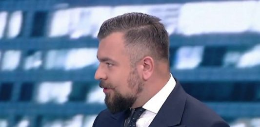 Michał Urbaniak w programie TVP Info.