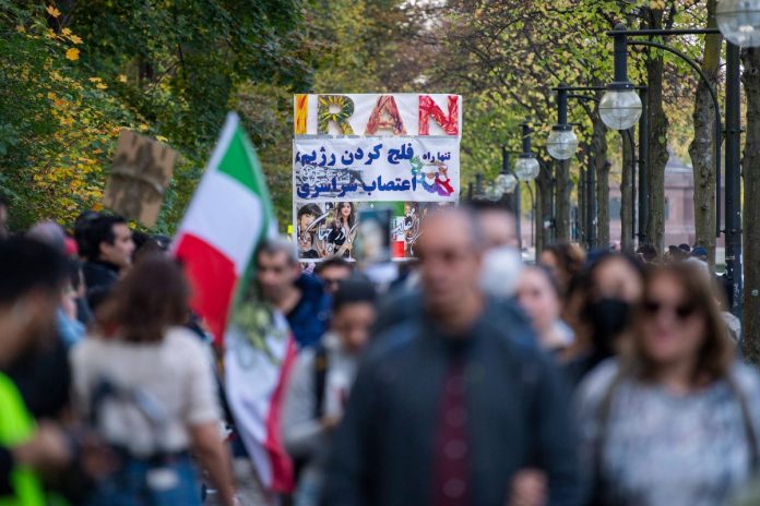 Demonstracja solidarności z protestującymi Irańczykami w Berlinie. Foto: PAP/DPA