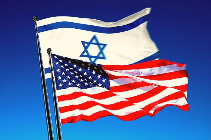 Flagi Izraela i USA. / Zdjęcie ilustracyjne: Canva