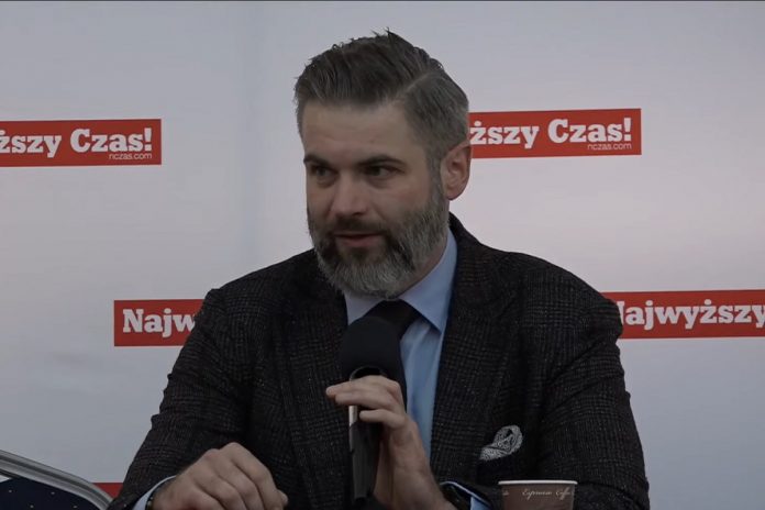 Roman Warszawski na Konferencji Prawicy Wolnościowej. Fot. YouTube/Tomasz Sommer