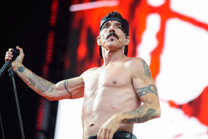 Anthony Kiedis, lider zespołu Red Hot Chili Peppers. Foto: PAP/Avalon