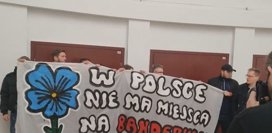 Wrocław. Protest Młodzieży Wszechpolskiej na spotkaniu z Oksaną Zabużko / Foto: screen Facebook/Młodzież Wszechpolska - Okręg Dolnośląski