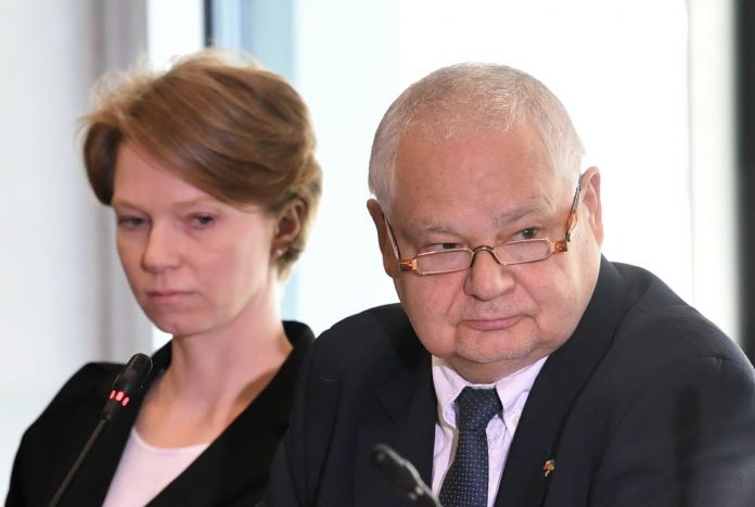 Prezes NBP Adam Glapiński (P) oraz wiceprezes NBP Marta Kightley Fot. PAP/Radek Pietruszka