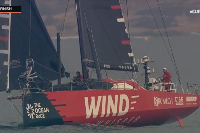 Polski jacht WindWhisper / Foto: screen eurosport.tvn24.pl