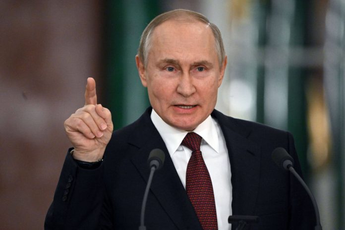 Władimir Putin Źródło: EPA/SERGEY GUNEEVSPUTNIK/KREMLIN / POOL MANDATORY CREDIT Dostawca: PAP/EPA.