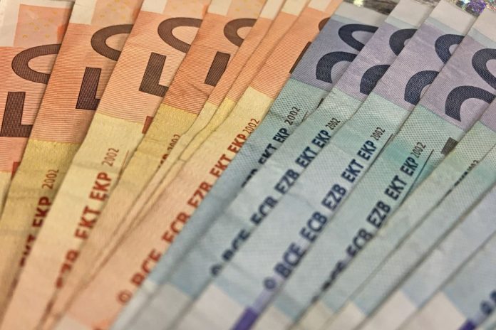 Banknoty euro. Zdjęcie ilustracyjne: Pixabay