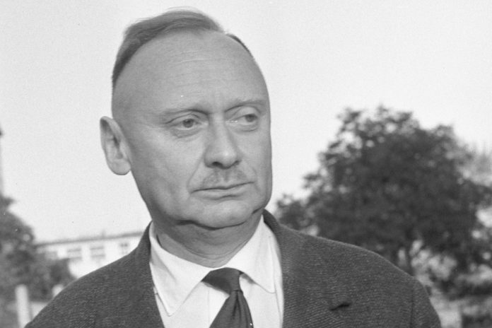 Stefan Kisielewski. Zdjęcie z 1964 r. Foto: PAP