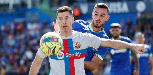 Robert Lewandowski Źródło: EPA/SERGIO PEREZ Dostawca: PAP/EPA.