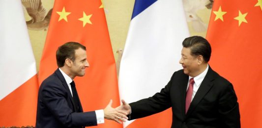 Emmanuel Macron oraz Xi Jinping.