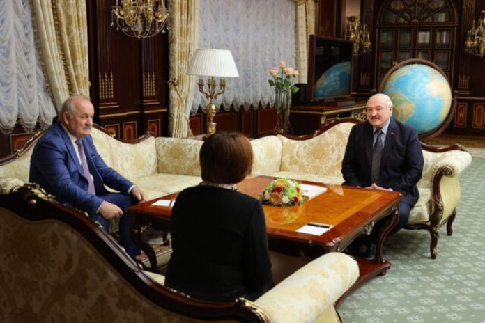 Alaksandr Łukaszenka i Elwira Nabiullina Źródło: president.gov.by