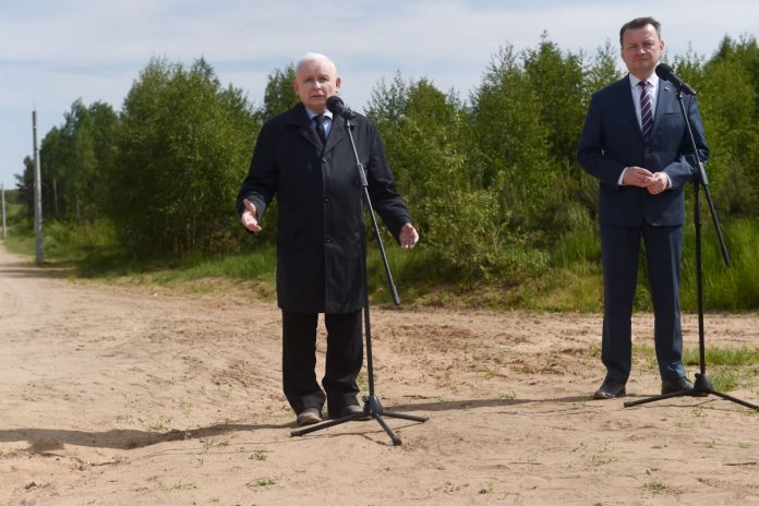 Jarosław Kaczyński i Mariusz Błaszczak na Podlasiu.