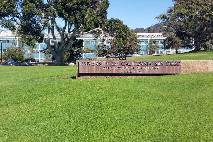 Uniwersytet kalifornijski w San Diego.