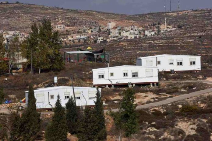 Zdjęcie ilustracyjne / Osiedle żydowskie zbudowane na terenach Palestyńczyków na Zachodnim Brzegu, Foto: PAP
