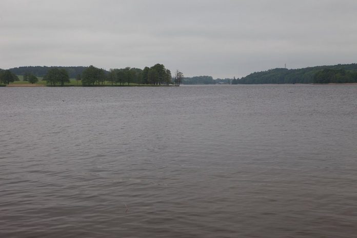 Jezioro Tałty.