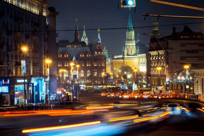 Moskwa nocą. Zdjęcie ilustracyjne. Źródło: pixabay