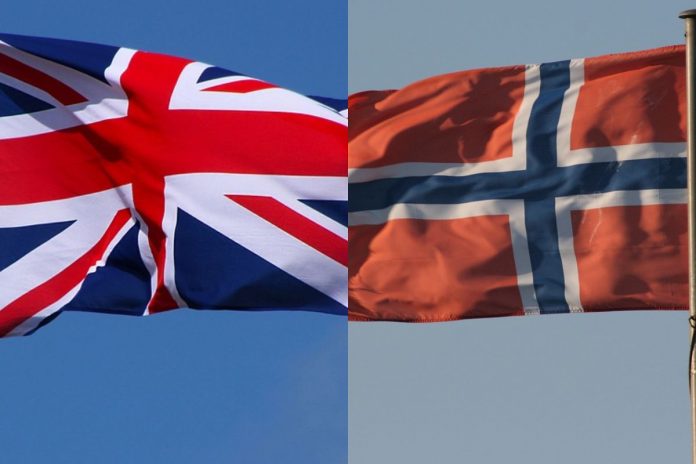 Flagi Wielkiej Brytanii oraz Norwegii.