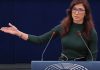Europosłanka Ewa Zajączkowska-Hernik na sali obrad Parlamentu Europejskiego w Strasburgu. / Foto: YT (screen)