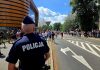 Manifestacja w Zgorzelcu przeciwko imigrantom podrzucanym przez Niemcy. / Fot. Komenda Powiatowa Policji w Zgorzelcu